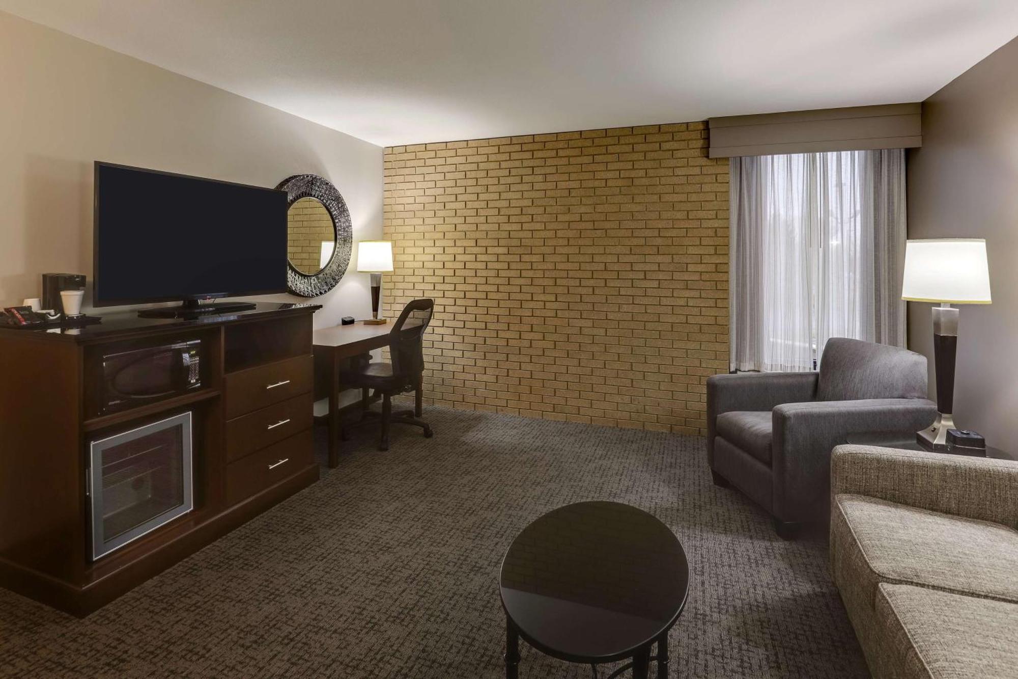 Drury Inn & Suites Columbus Dublin Exterior foto